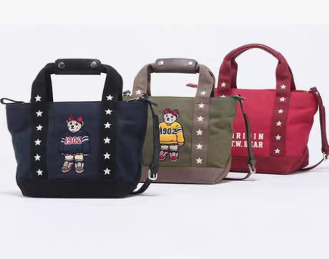 转卖Teenie+Weenie小熊女式包包...