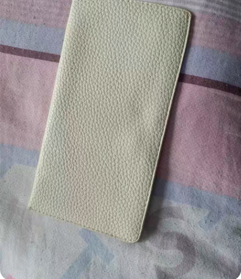 卖品牌纯皮女士钱包 感兴趣的话点“我想要”...