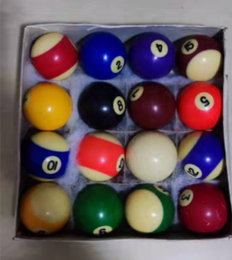 处理台球一盒,有使用痕迹,介意勿拍,青岛市...