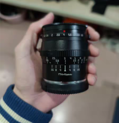 铭匠50mm f1.2 索尼E口 带一个遮...