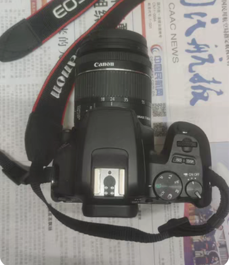 #佳能单反相机 200D二代带配件,需要的...