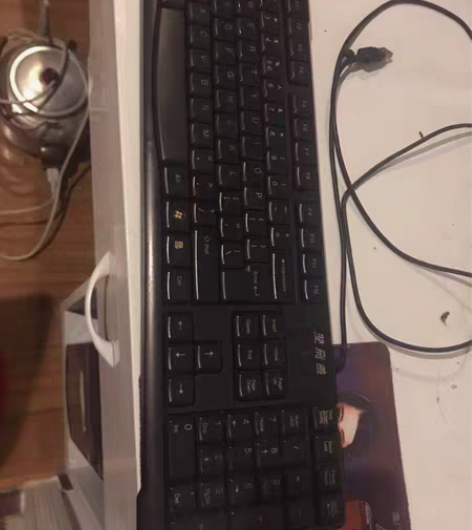 双飞燕键盘，usb接口 感兴趣的话点“我想...