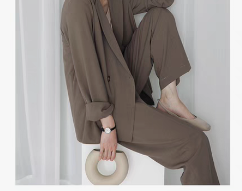 转卖夏季2022新款炸街两件套装女薄款微胖...