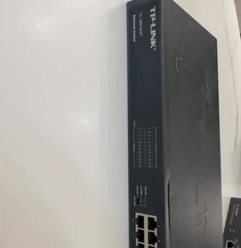 TP TL-FC111B有A端的拿走 正常...