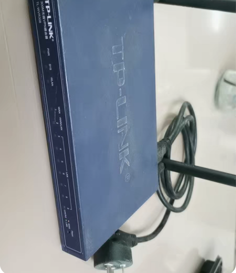 包邮TP LINK TL-WVR308企业...