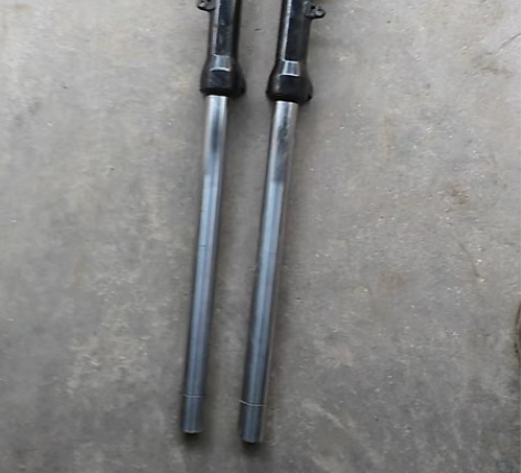 雅马哈大魔鬼1200前减震，拆车件，轻微漏...