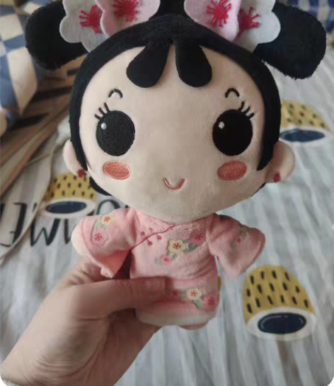 搬家低价出！杨幂溜溜梅官方周边棉花娃娃， ...