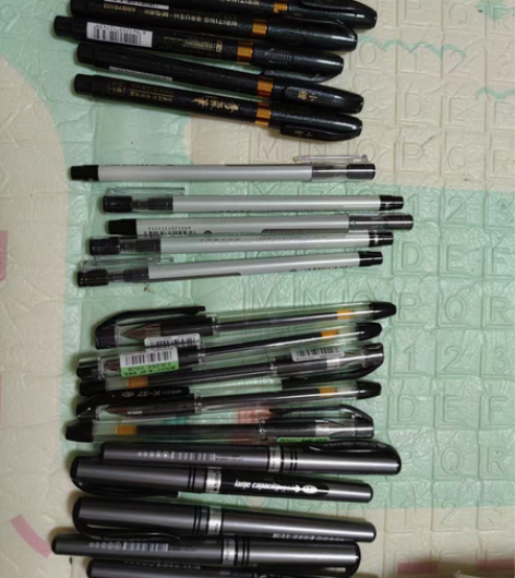 包邮晨光小楷秀气笔(5支黑)+晨光商务签字...