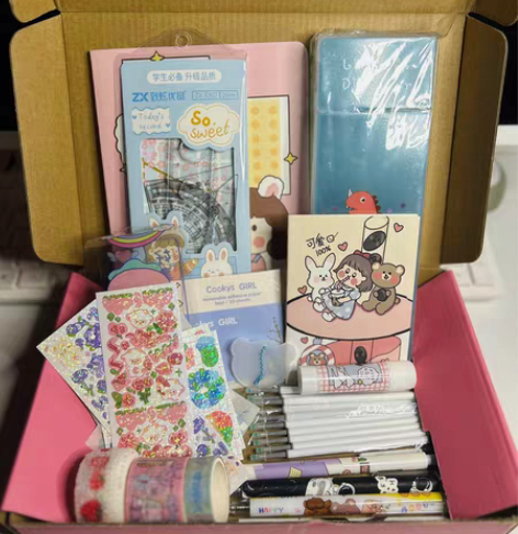 特价清仓超值学习大礼盒大福盒笔记本子按动笔...