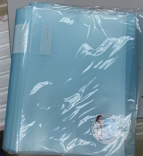 得力蓝色资料册两个 感兴趣的话点“我想要”...