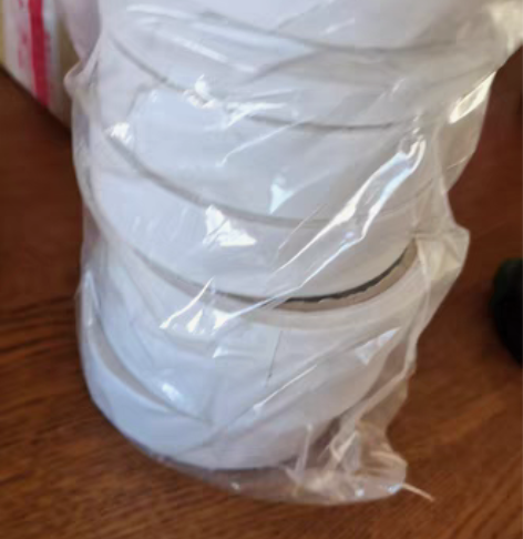 得力双面胶2.4cm*9m，2元一个，全新...