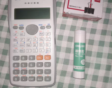 晨光文具计算器全新 得力固体胶一支全新 得...