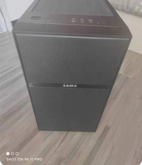 包邮出一台自用的PC台式电脑主机;性能强劲...