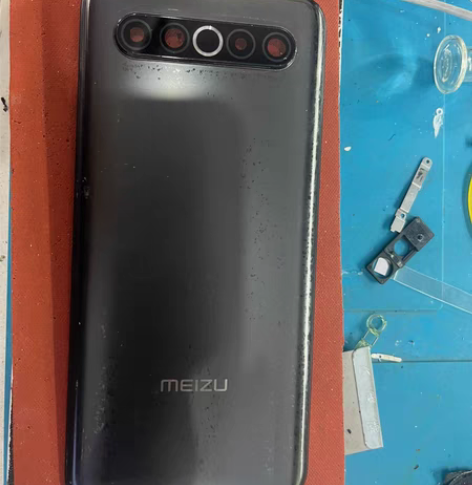 魅族17 原装拆机黑色后盖 需要的赶紧下...