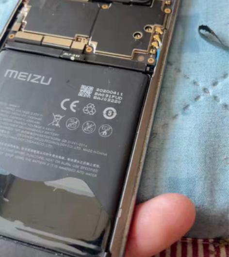 魅族17尸体屏幕摔一下不亮屏开机有震动其他...