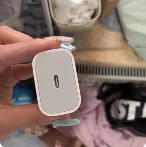 包邮【全新】富士康20w快速充电器苹果12...