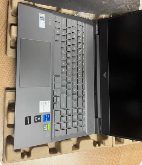 十二代i7,满血3060显卡,144hz高...