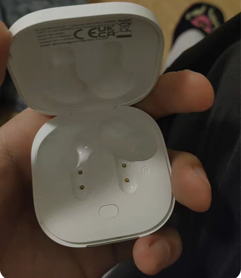 蓝牙充电仓qcy13，全新无划痕，买了一个...