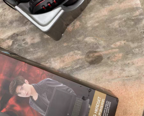 包邮全新惠普游戏耳机 感兴趣的话点“我想要...