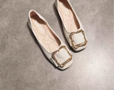 转卖平底方头单鞋女浅口平跟方扣豆豆鞋百搭软...