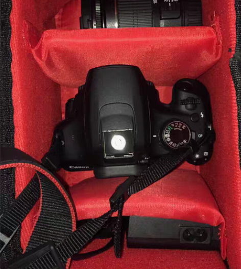 佳能1200D单反买来都没怎么用，99新，...