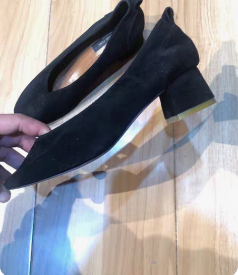 包邮非诚勿扰35码全新黑色跟鞋，印象风品牌...