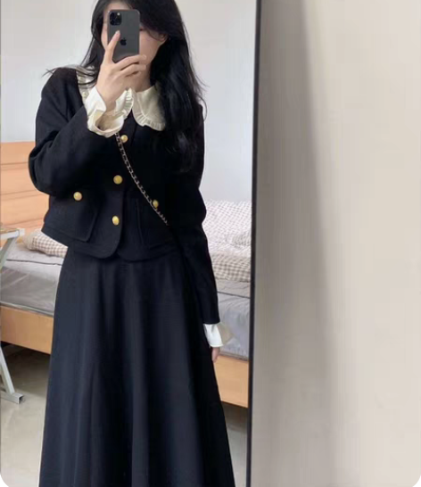 春季新款优雅赫本小香风套装女黑白撞色假两件...