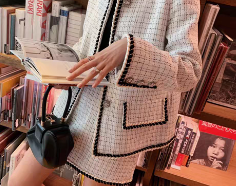 转卖ZOWZOW呛口小辣椒 秋冬外套名媛气...