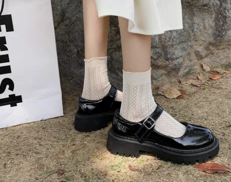 转卖复古玛丽珍鞋女2021年新款百搭日系j...