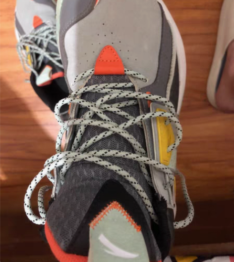 安踏 水泥地刻星 穿别的鞋了就没在穿过 感...