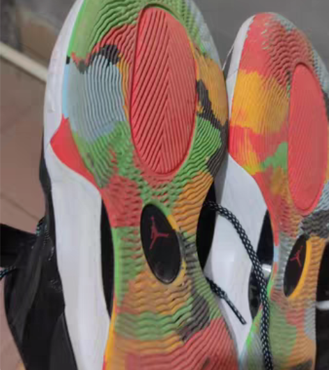 东契奇Jordan zoom separa...
