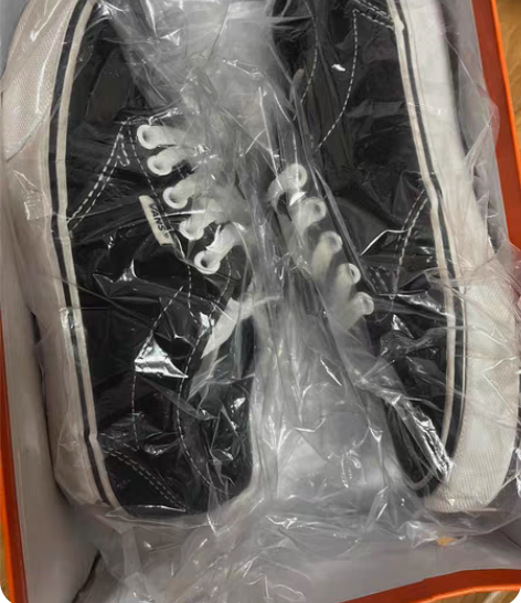 包邮vans鞋正品 官方旗舰店买的 有购买...
