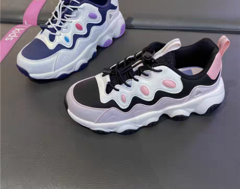 转卖特步儿童休闲女童星座鞋一脚蹬跑步鞋  ...