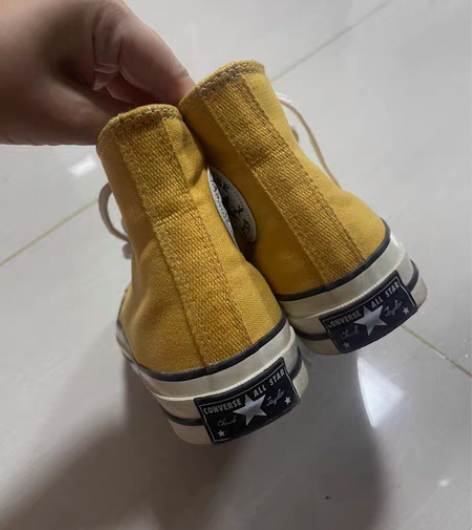 包邮匡威球鞋converse 高版本，只穿...