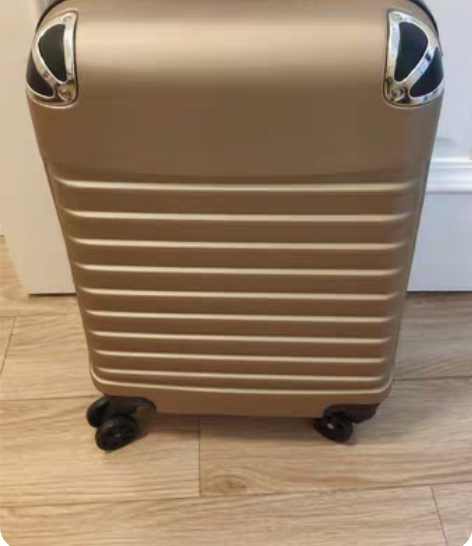 登机箱，滑轮，拉杆，拉链，密码锁都好的，需...