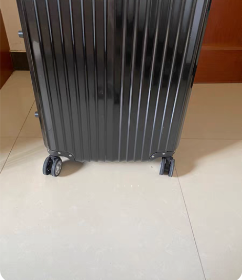 包邮【低价捡漏】26寸袋鼠异型框拉杆箱密码...