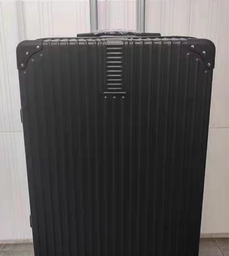 包邮【全新包邮】低价出24寸行李箱拉杆箱登...