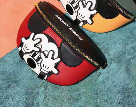 转卖不莱玫迪士尼包包质感高级春夏胸包斜挎腰...