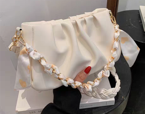 转卖高级感小众包包女2022新款ins链条...