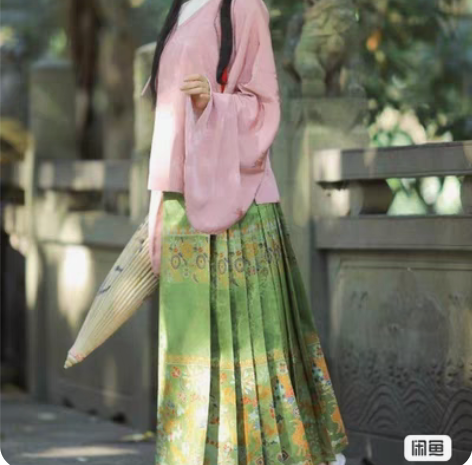 兰若庭如意songshu 粉色上袄l绿色马...