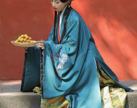 转卖兰若庭 汉服 明制 披风  吊牌在 感...