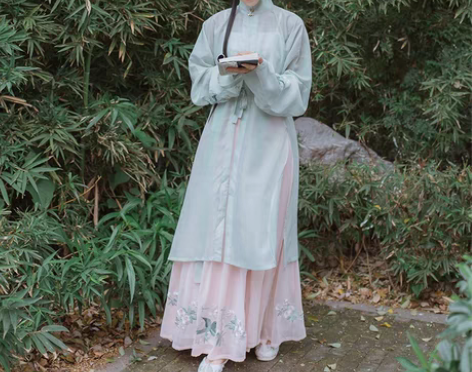 包邮汉衣晟道家，桃花语，s码3件套，基本全...