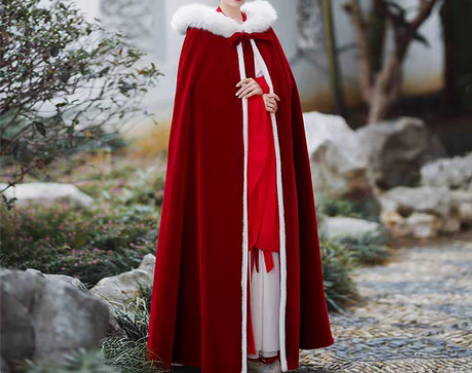 转卖【年货价】酒红色斗篷汉服女古风秋冬季保...