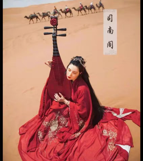 包邮司南阁赤帝子 全套s码 吊带+对襟上襦...