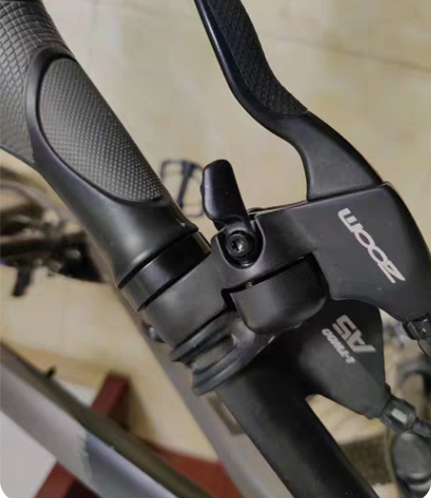 出售车车，9成新，800，，可小刀 感兴趣...