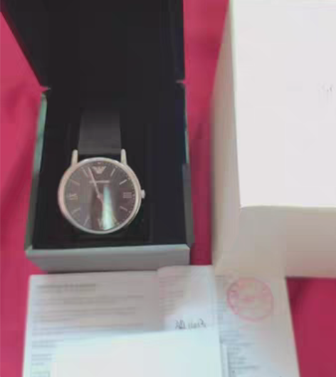 包邮出售转让自己的阿玛尼EmporioAr...