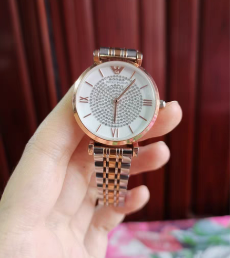 包邮阿玛尼满天星手表 戴过一段时间,表盘背...