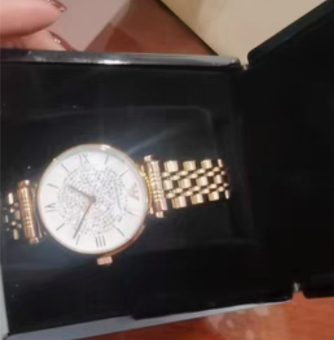 阿玛尼手表，九成新 感兴趣的话点“我想要”...