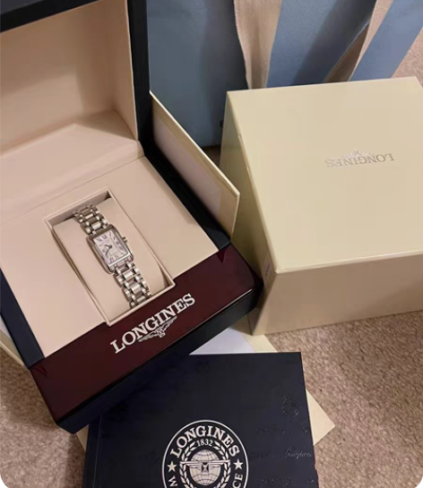 浪琴女士手表 黛绰维纳 官网售价一万多  ...