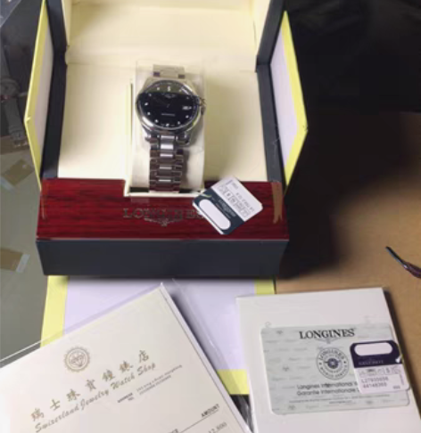 包邮全新机械手表，带图询价！ 感兴趣的话点...